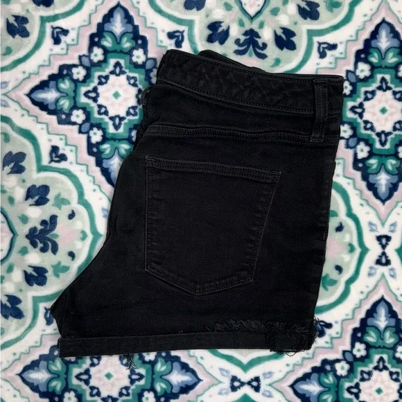 Universal Thread - Women’s Black High-Rise Midi Denim Shorts - Picture 1 of 4